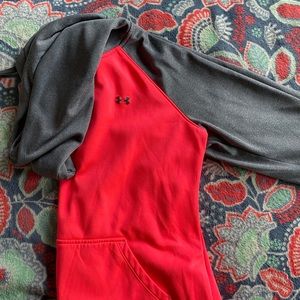 Under Armour sweatshirt